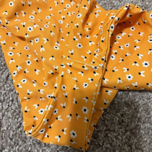 Yellow Bikini Set - Picture 4 of 5